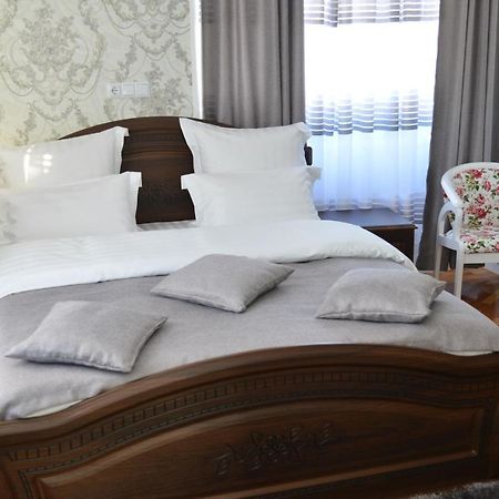 Appartement Stejarul Buzău Extérieur photo