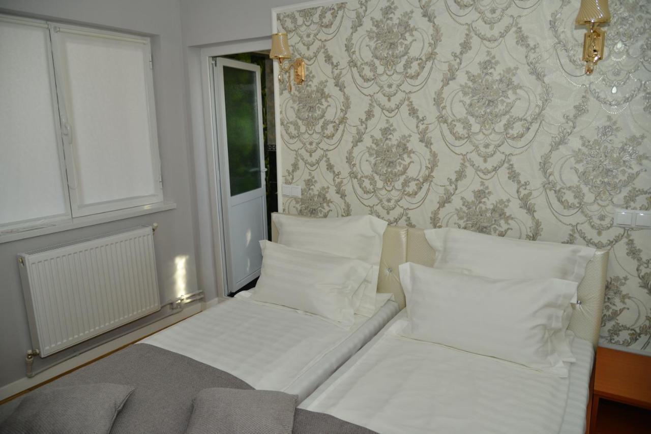 Appartement Stejarul Buzău Extérieur photo