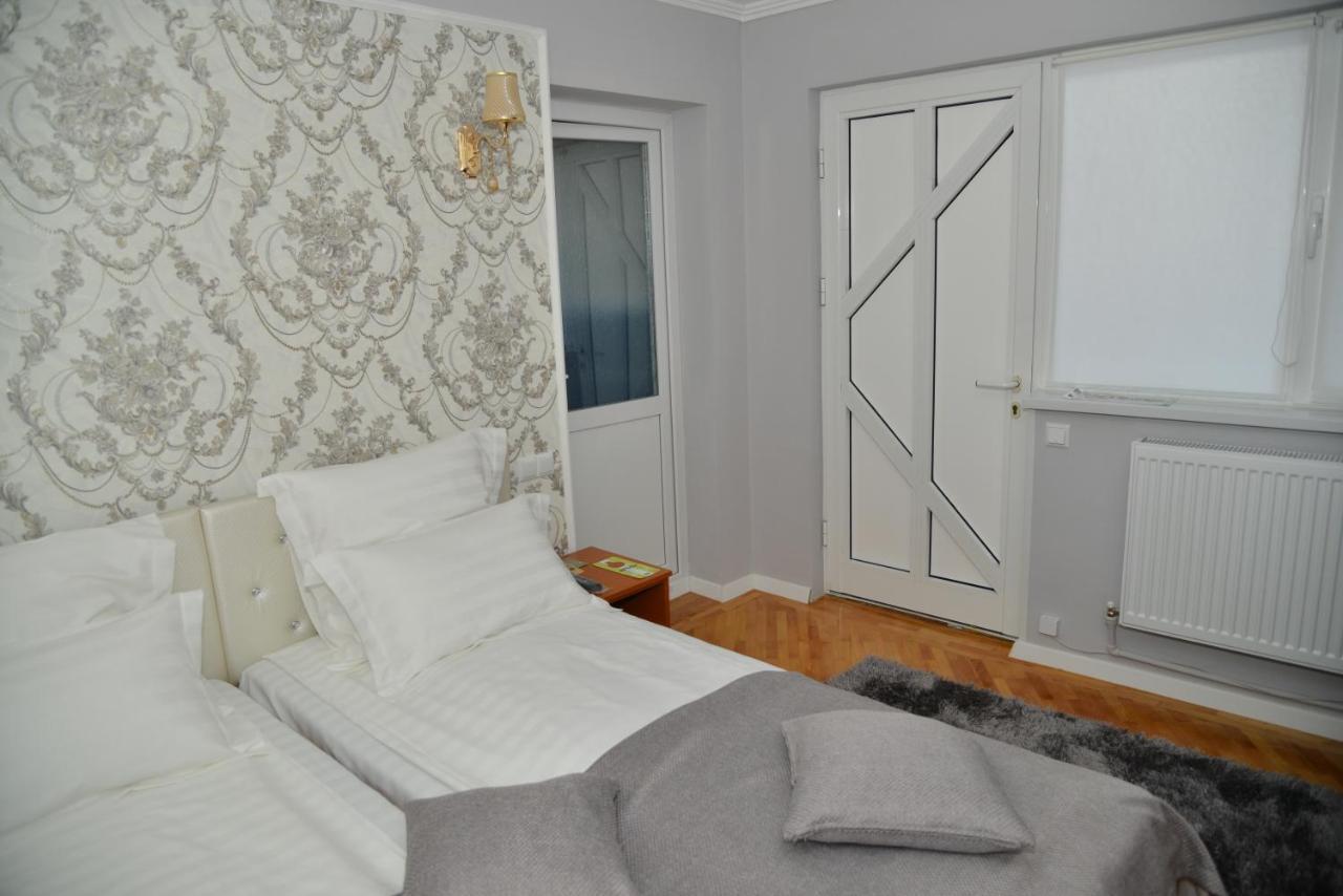 Appartement Stejarul Buzău Extérieur photo